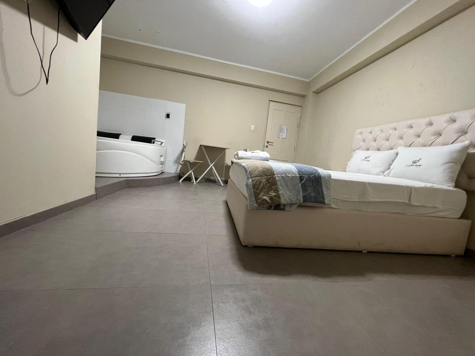 Hotel La Suite De Angelique Huacho Buitenkant foto